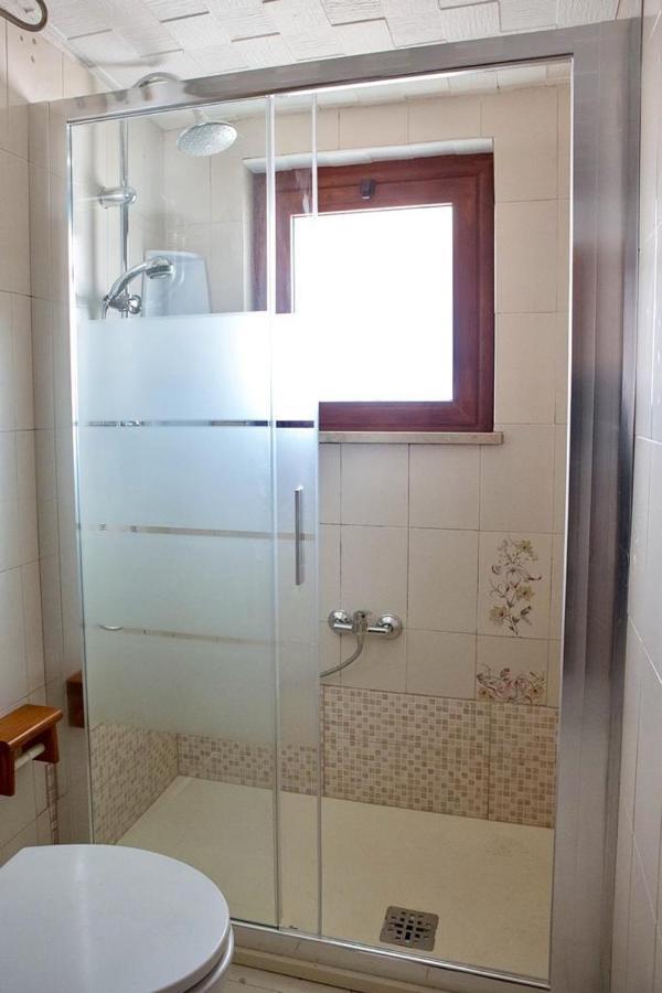 De Amicis Apartment Cagliari Eksteriør bilde